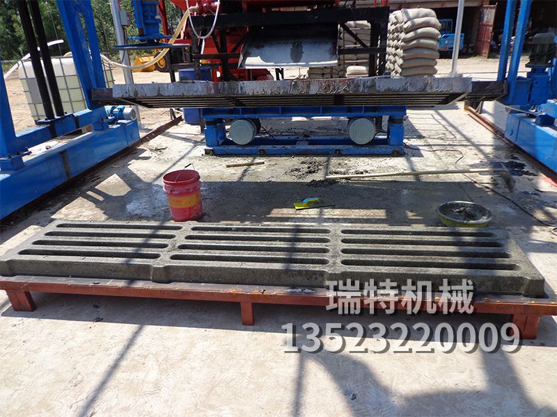 Finished product of fecal leakage board